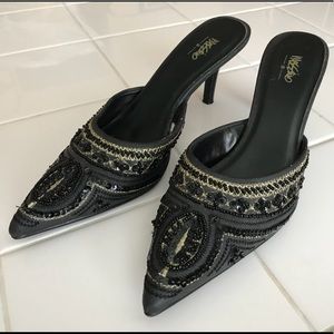 Dress Woman Shoes Size 7.5 Look New and Beautiful